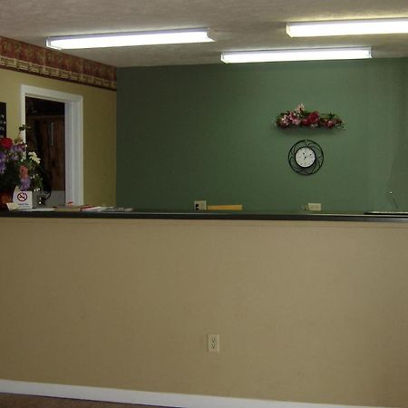 Homegate Inn Louisville Екстер'єр фото